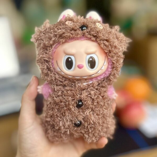 Labubu Time to Chill 15cm Doll Clothes Keychain Accessory - Image 3